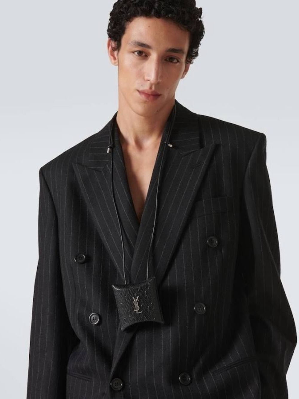AUTHENTIC Saint Laurent Take-Away AirPods Case in Cassandre Leather